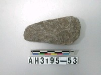 藏品(中型舌刃打製石斧)的圖片